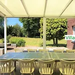 Emg Kempen, In Alleinlage Nah Duesseldorf Und Venlo Mit Pool Und Garten Fuer Familien Gruppen Bis 22 Personen فيلة Tönisvorst