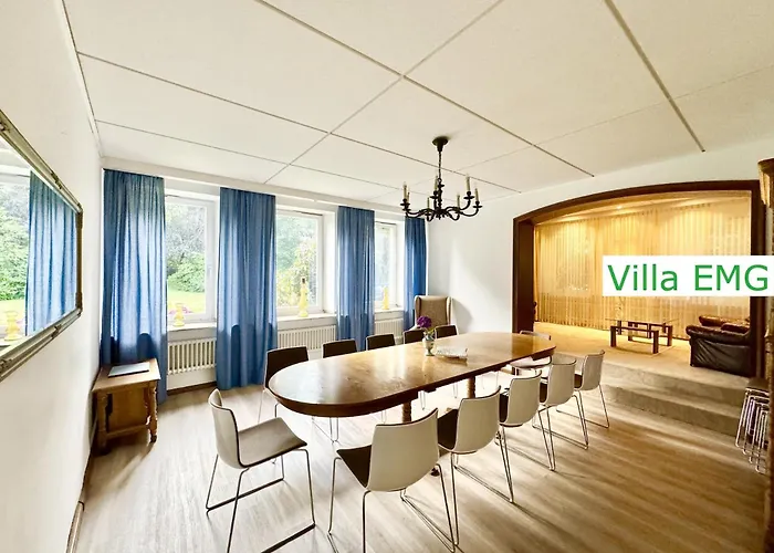 Villa Emg Kempen, In Alleinlage Nah Duesseldorf Und Venlo Mit Pool Und Garten Fuer Familien Gruppen Bis 22 Personen *