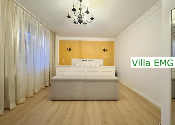 Emg Kempen, In Alleinlage Nah Duesseldorf Und Venlo Mit Pool Und Garten Fuer Familien Gruppen Bis 22 Personen * Tönisvorst